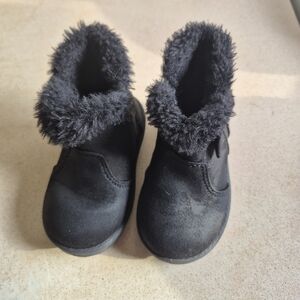 Wonder Nation Kids Black Furry Boots